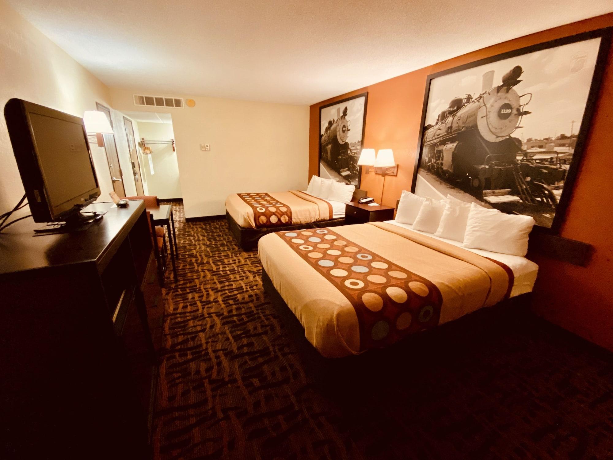 Hotel Super 8 By Wyndham Ku